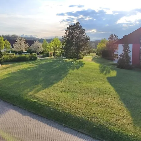 Thermenblick 214 דירה